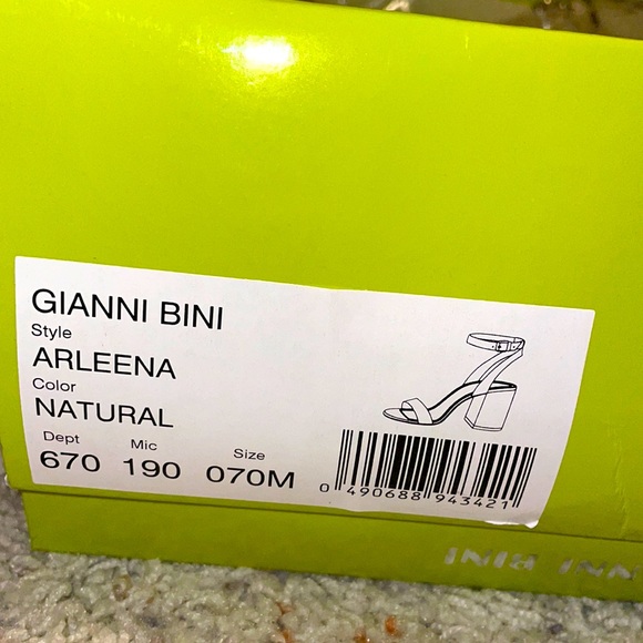 Gianni Bini Leopard Print Block Heels Size 7 - Picture 1 of 4